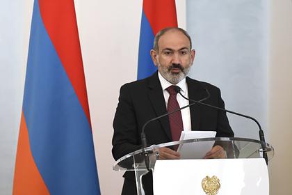 Пашинян прокомментировал арест бывшего министра обороны Армении