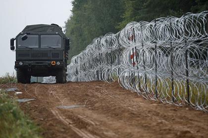 Польша привлечет военные вертолеты для охраны границы с Белоруссией