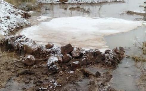 В посёлке Карагандинской области жители остались без воды по вине недобросовестного подрядчика