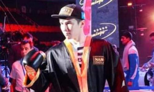 Казахстанский боксер выиграл дебютный бой в США в весе Головкина. Видео