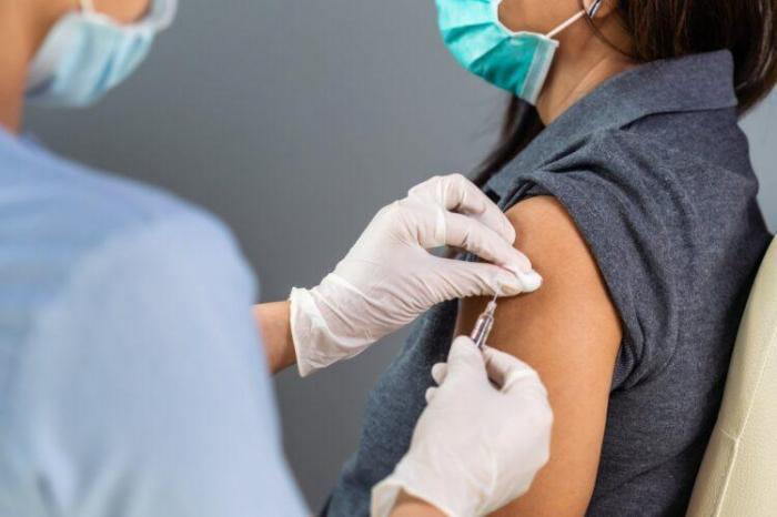 О 100% вакцинации населения от коронавируса объявили в Шымкенте