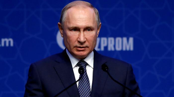 Путин объяснил свой кашель на совещании с министрами
                12 октября 2021, 07:15