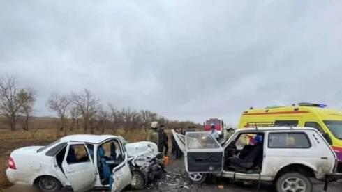 Три человека погибли в жутком ДТП на трассе в Карагандинской области