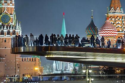 Отечественные туристы массово захотели отметить праздники в трех городах России