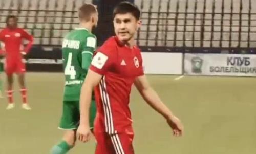 Российский клуб вырвал ничью после удаления казахстанского футболиста