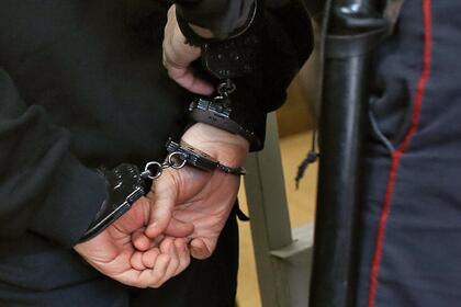 Капитана полиции поймали при получении миллионной взятки в московском ресторане