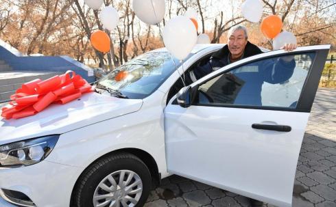 В АО «АрселорМиттал Темиртау» состоялся розыгрыш третьего автомобиля среди работников