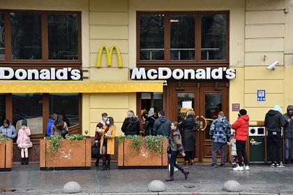 McDonald’s начнет продавать «искусственные» бургеры
