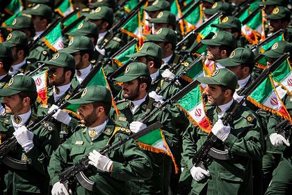 Сторонники элитных войск Ирана заявили о себе в Азербайджане