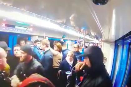 Устроивших новый конфликт в метро Москвы кавказцев наказали