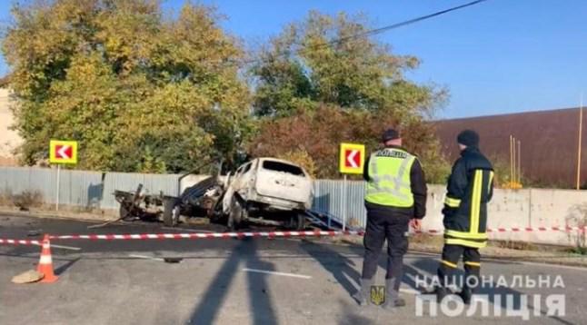 В Закарпатской области в ДТП с эвакуатором погибли патрульный полицейский и  еще 3 человека