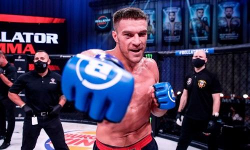 Чемпион Bellator из России досрочной победой защитил титул и вышел в финал Гран-при. Видео