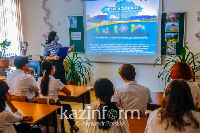 Сколько школьников заболели КВИ с начала сентября в Алматинской области