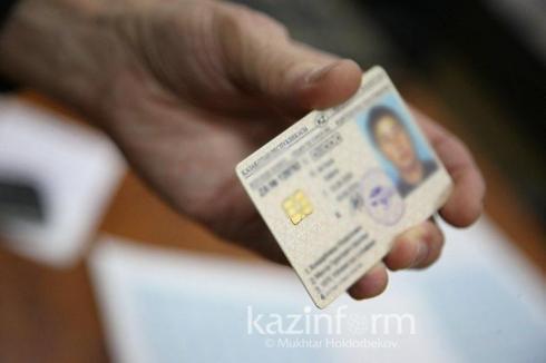 Около трех тысяч казахстанцев пожизненно лишили водительских прав