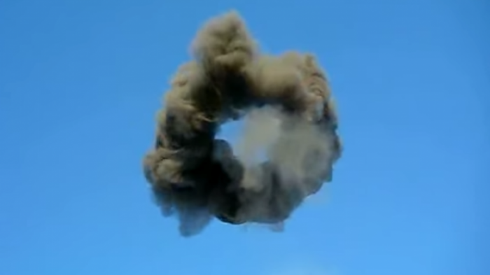 Фейк о графеновом облаке над вышкой 5G в Нур-Султане рассылают в сети
                19 октября 2021, 11:51