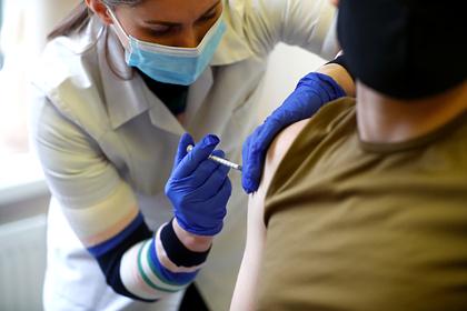 В Латвии объявили локдаун из-за низких темпов вакцинации