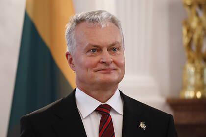 Президент Литвы измерил демократию в километрах