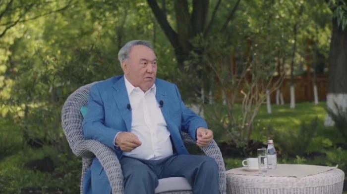 Назарбаев президенттерден қандай сыйлық алғанын айтты
                21 октября 2021, 21:49