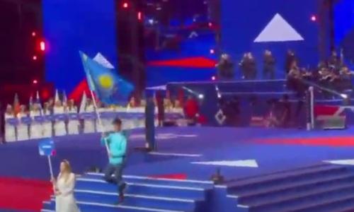 Казахстан принял участие в открытии чемпионата мира боксу в Белграде. Видео