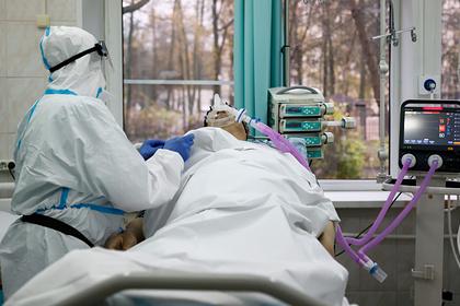 В России седьмой день подряд выявлено свыше 1000 смертей пациентов с COVID-19