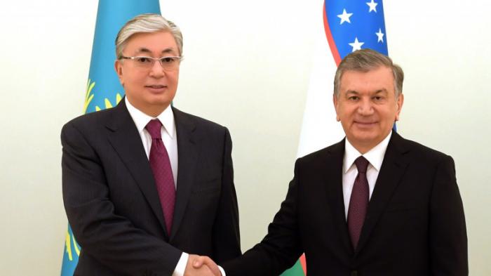 Токаев поздравил Мирзиеева с победой на выборах президента Узбекистана
                25 октября 2021, 17:01