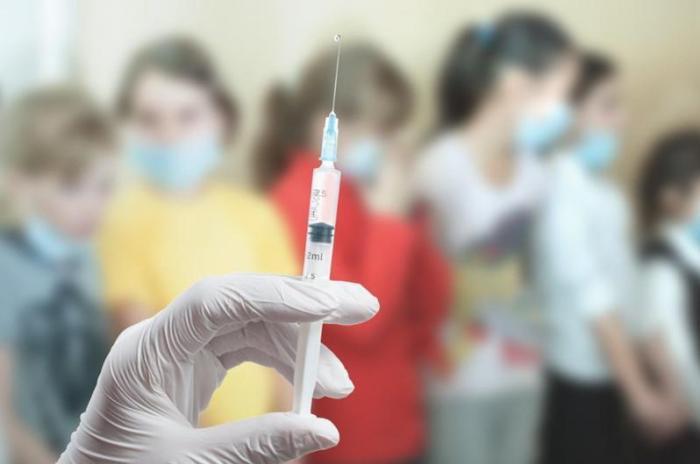 Это позволит подросткам ощутить реальную защищённость - психологи о вакцинации от КВИ