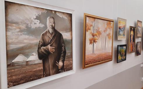 В карагандинском музее ИЗО открылась выставка Игоря Баграмова