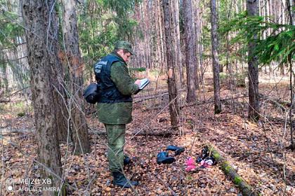 Десятилетнюю россиянку нашли в лесу рядом с телом матери