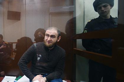 Суд признал законным продление ареста бывшему сенатору Арашукову и его отцу