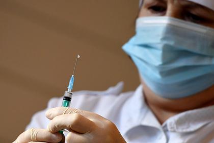 Жириновский призвал ввести уголовное наказание за отказ от прививки