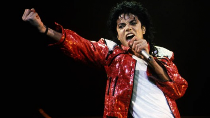 Майкл Джексон покинул первую строчку рейтинга самых богатых умерших знаменитостей
                31 октября 2021, 21:45