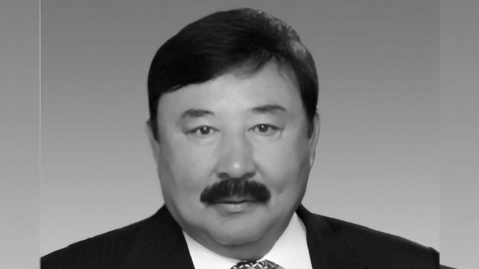 Нурсултан Назарбаев выразил соболезнование родным Темирхана Досмухамбетова
                01 ноября 2021, 19:39