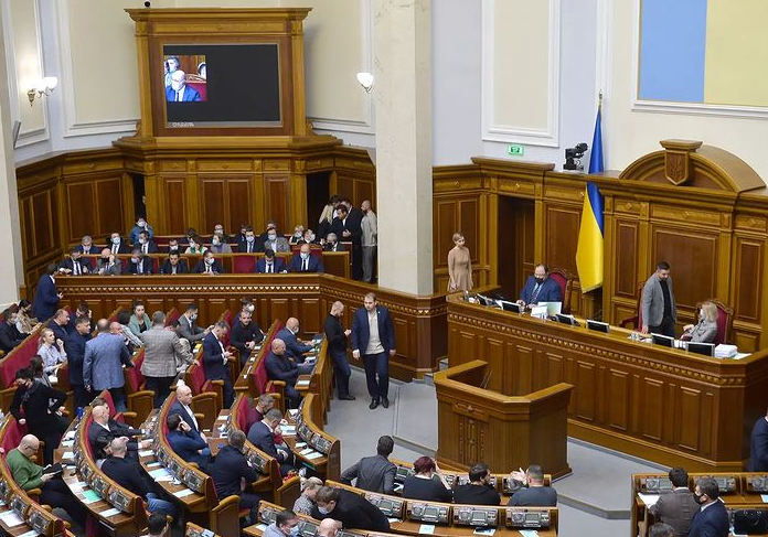 Рада 3 ноября рассмотрит отставку 5 министров, — Мельничук