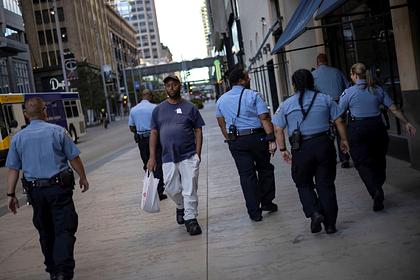 Жители Миннеаполиса отказались распускать полицию после гибели чернокожего