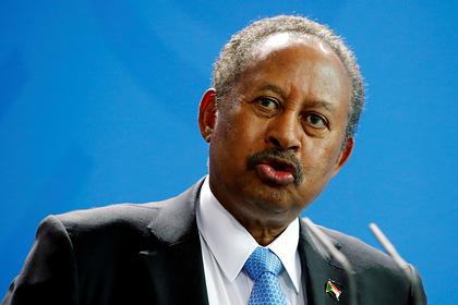 Отстраненный военными премьер Судана вновь возглавит правительство