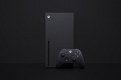 Дизайн новых консолей PS5 и Xbox раскритиковали