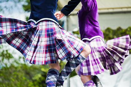 В европейской школе мальчиков попросили надеть юбки