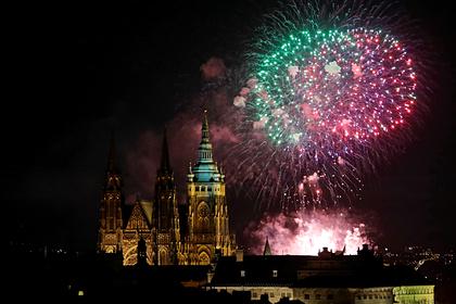 Стало известно о «взрывном спросе» на отдых за рубежом в Новый год среди россиян