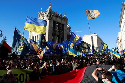 Политолог оценил риск потери Украиной территорий
