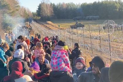 Десятки нелегальных мигрантов прорвались в Польшу из Белоруссии