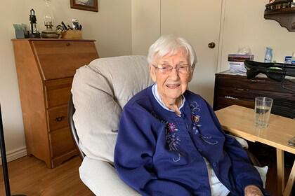 Женщина отпраздновала 100-летний юбилей и раскрыла секрет долголетия