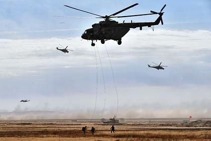 Российские десантники получат вертолет для перевозки багги