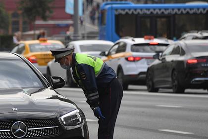 Российским автомобилистам анонсировали новые штрафы