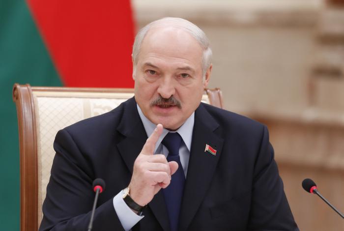 Лукашенко пригрозил закрыть границы и перекрыть газ Европе, если против Беларуси ужесточат санкции