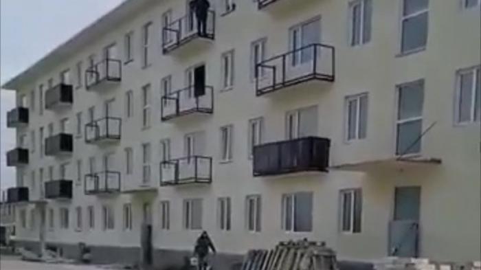 Балконы без входных дверей удивили североказахстанцев
                12 ноября 2021, 12:21