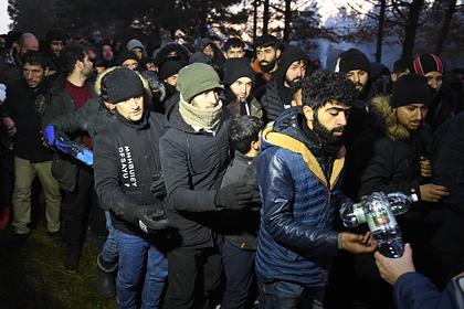 В Белоруссии назвали число мигрантов на границе с Польшей