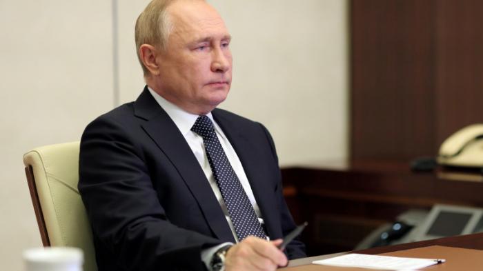 Путин прокомментировал угрозу Лукашенко в адрес Европы
                13 ноября 2021, 21:40