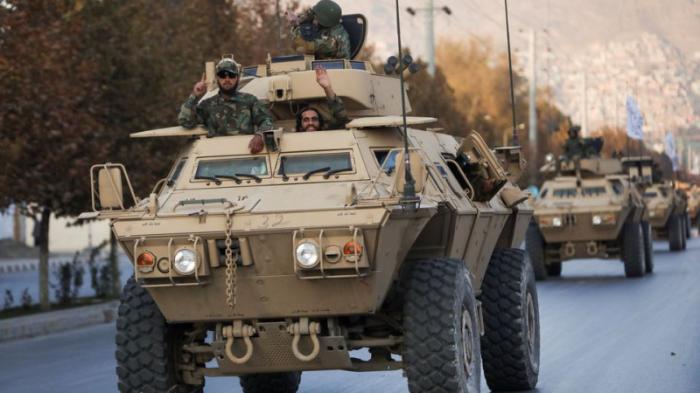 Талибы провели парад военной техники в Кабуле
                15 ноября 2021, 06:42