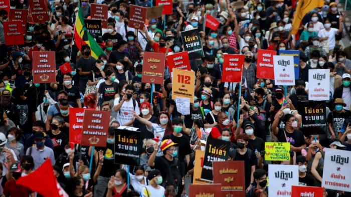 Многотысячные протесты продолжаются в Таиланде
                15 ноября 2021, 11:31