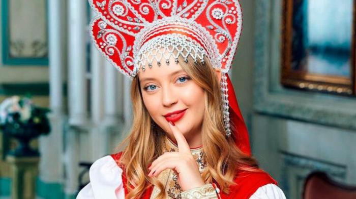 Многодетную россиянку признали самой красивой замужней женщиной мира